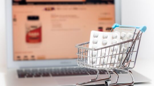 Las ventajas de las compras online en farmacias y parafarmacias